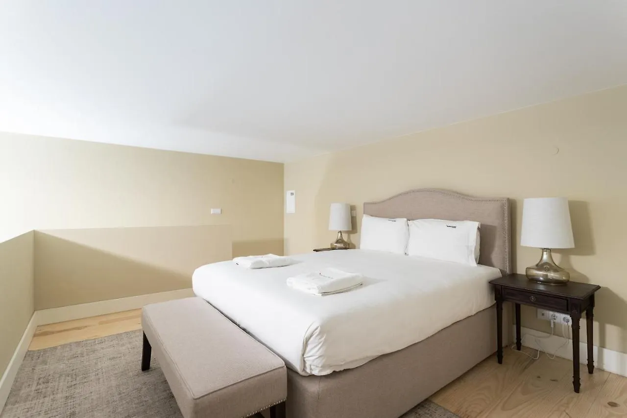 Flh Cais Sodre Trendy Duplex Apartment Lisbon