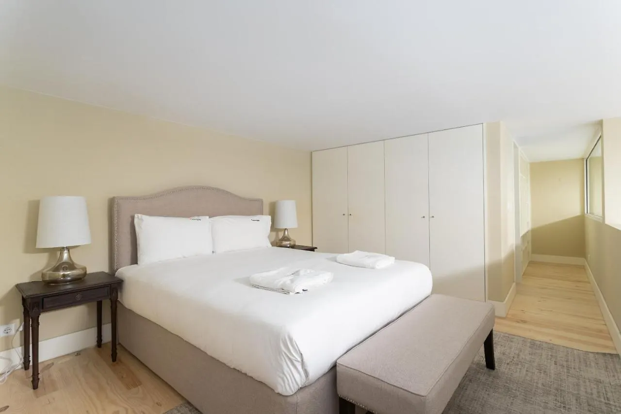 Flh Cais Sodre Trendy Duplex Apartment Lisbon